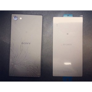 Sony Xperia Z5 Compact E5823 замена крышки 