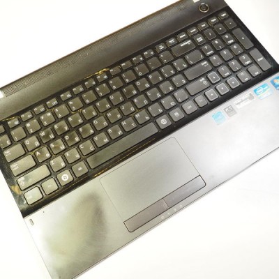 Клавиатура+топкейс Samsung NP300 9Z.N5QSN.10R BA75-03502N б/у