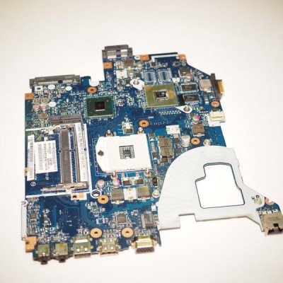 Плата Acer E1-571 Q5WV1 LA-7912P рабочая б/у