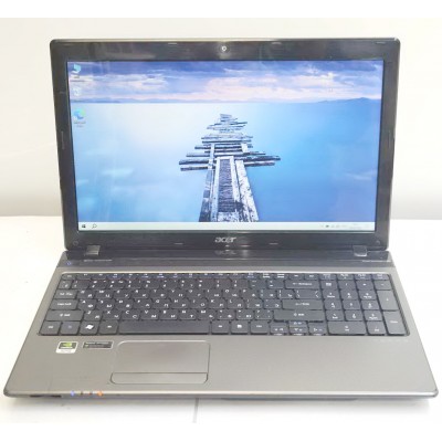 Ноутбук 5750G 15.6"8GB SSD 240Gb i3 GT610